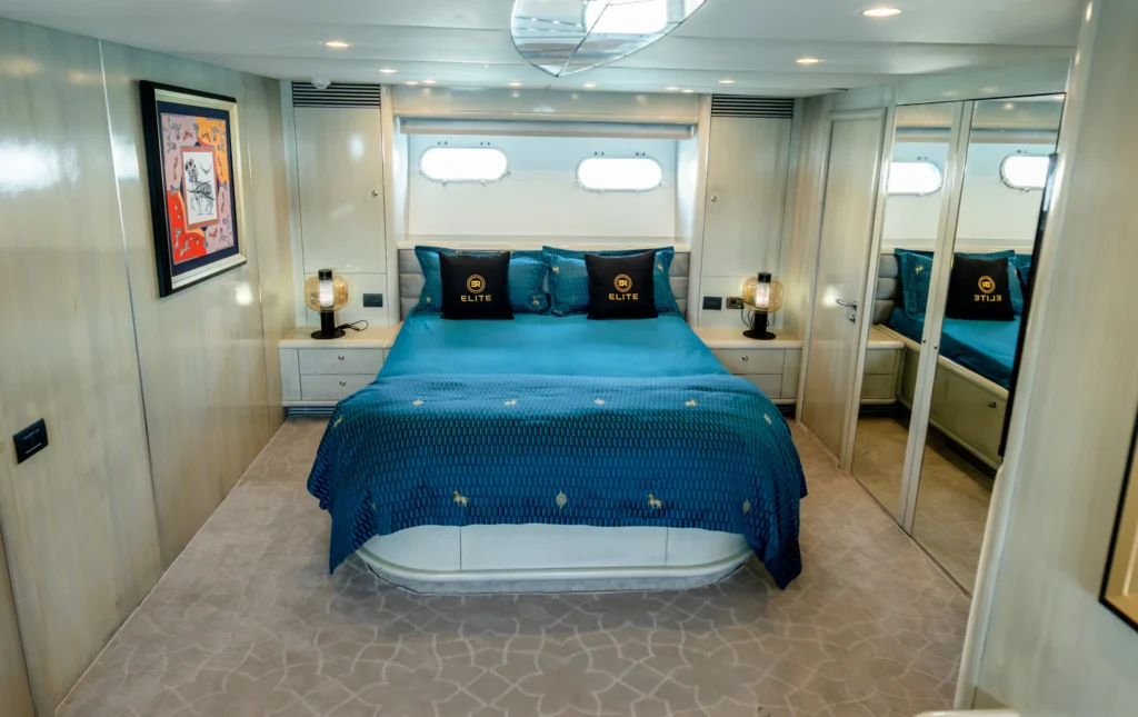 2004 Sunseeker Predator 95 - Aerial View