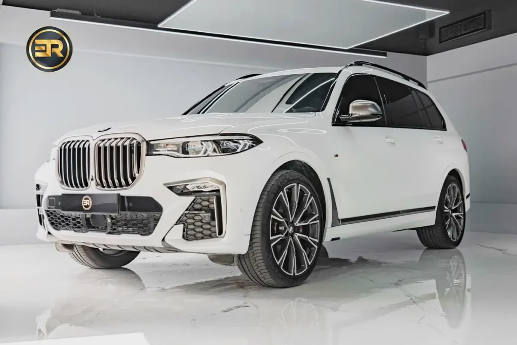 Rent BMW X7 M50i in Dubai