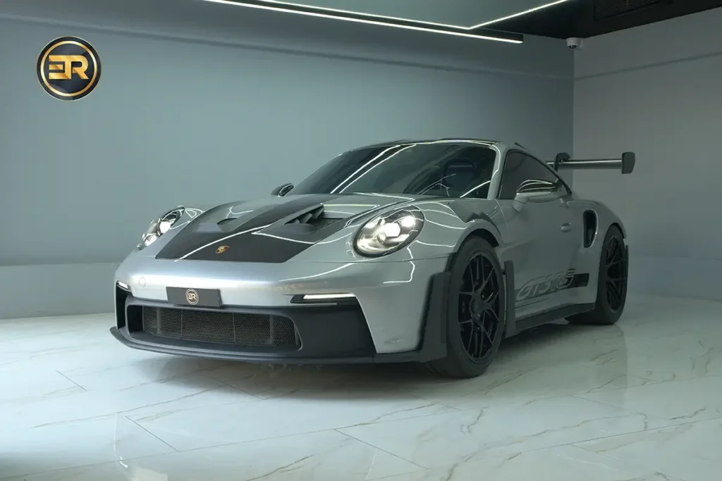 Rent Porsche GT3 RS in Dubai