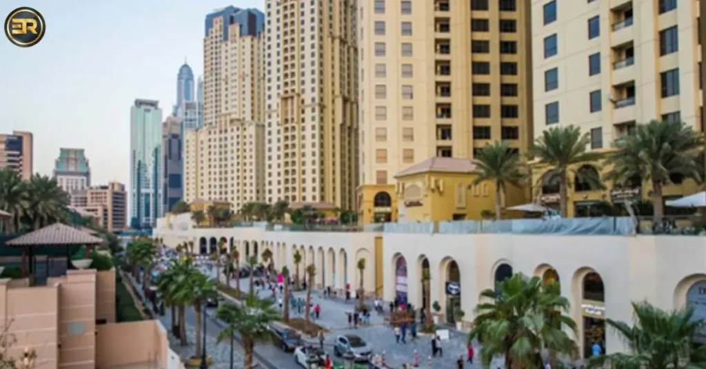 Enjoy the Cityscapes at the Jumeirah Beach Residence Walk and Dubai Marina