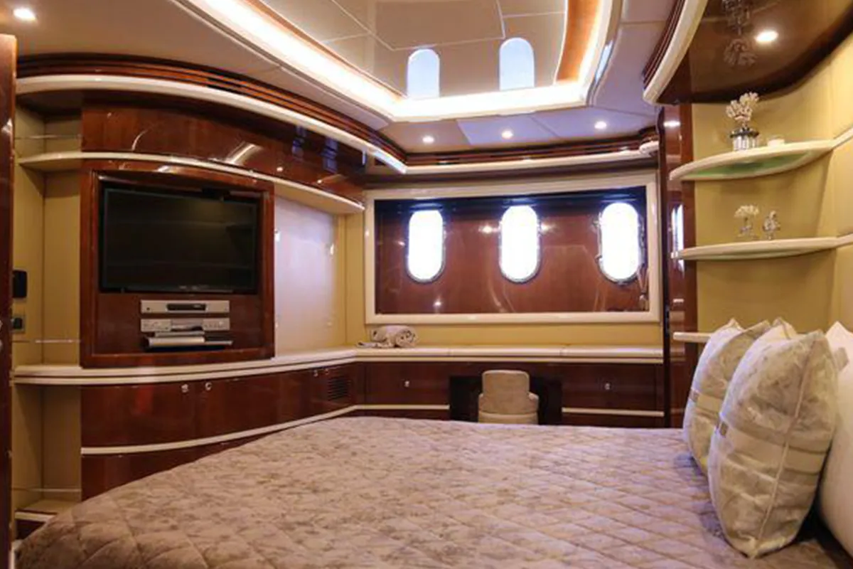 Azimut-Yachts-Azimut-98-Leonardo_0012_img50_result