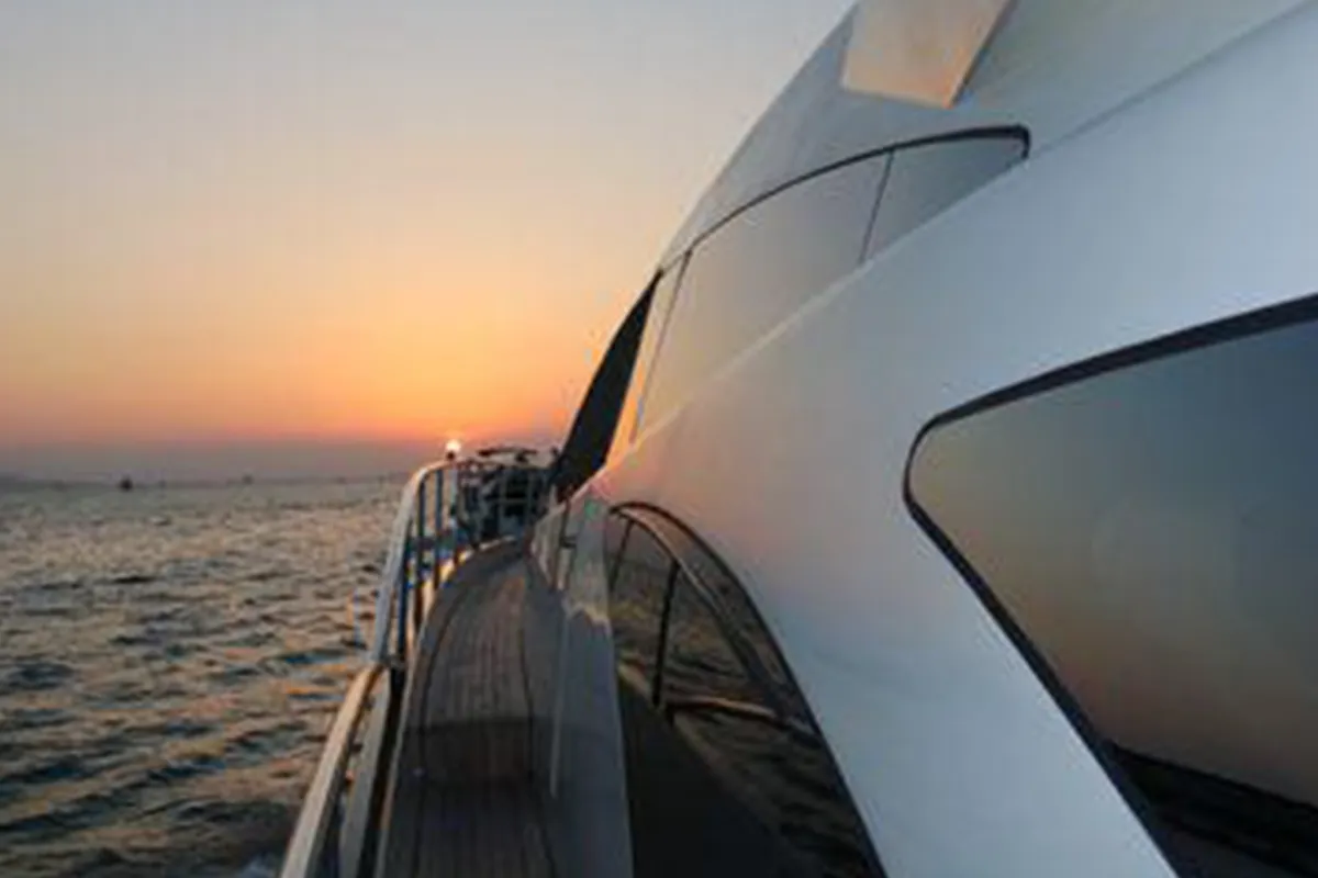 Azimut-Yachts-Azimut-98-Leonardo_0029_img8_result