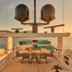 Baglietto 112ft - Front View