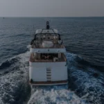 Azimut Jumbo 100 - Rear View
