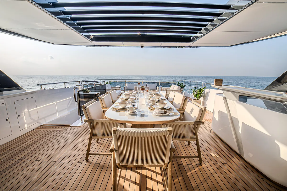 Majesty-100_0022_img51_result