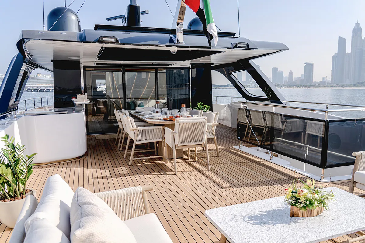 Majesty-100_0023_img47_result