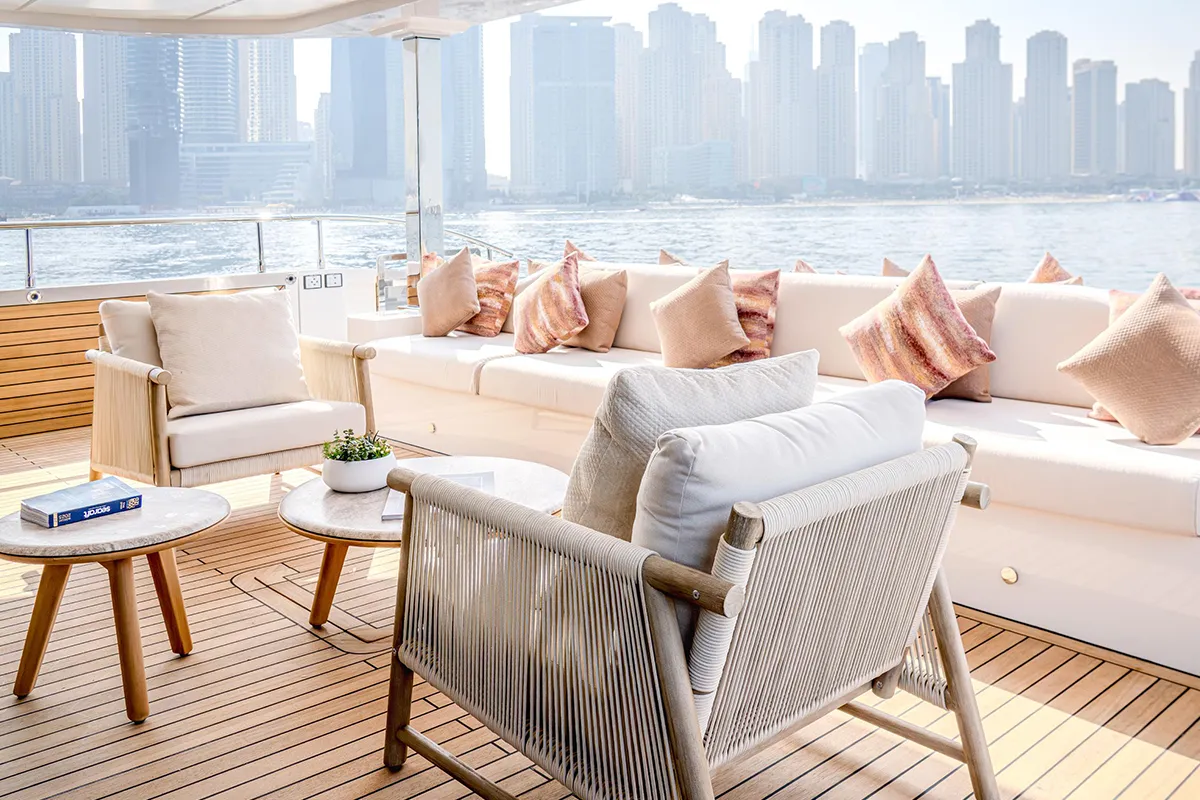 Majesty-100_0026_img35_result