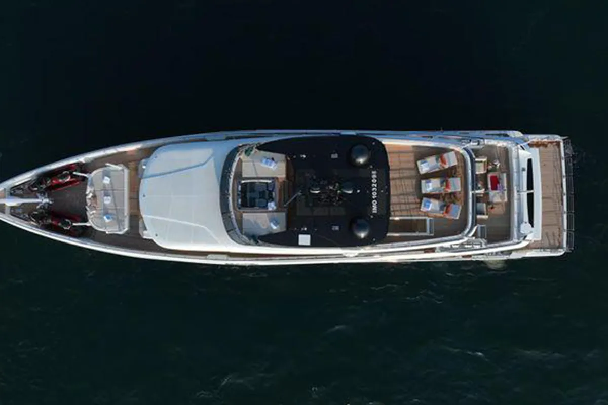 Majesty-120_0008_img46_result