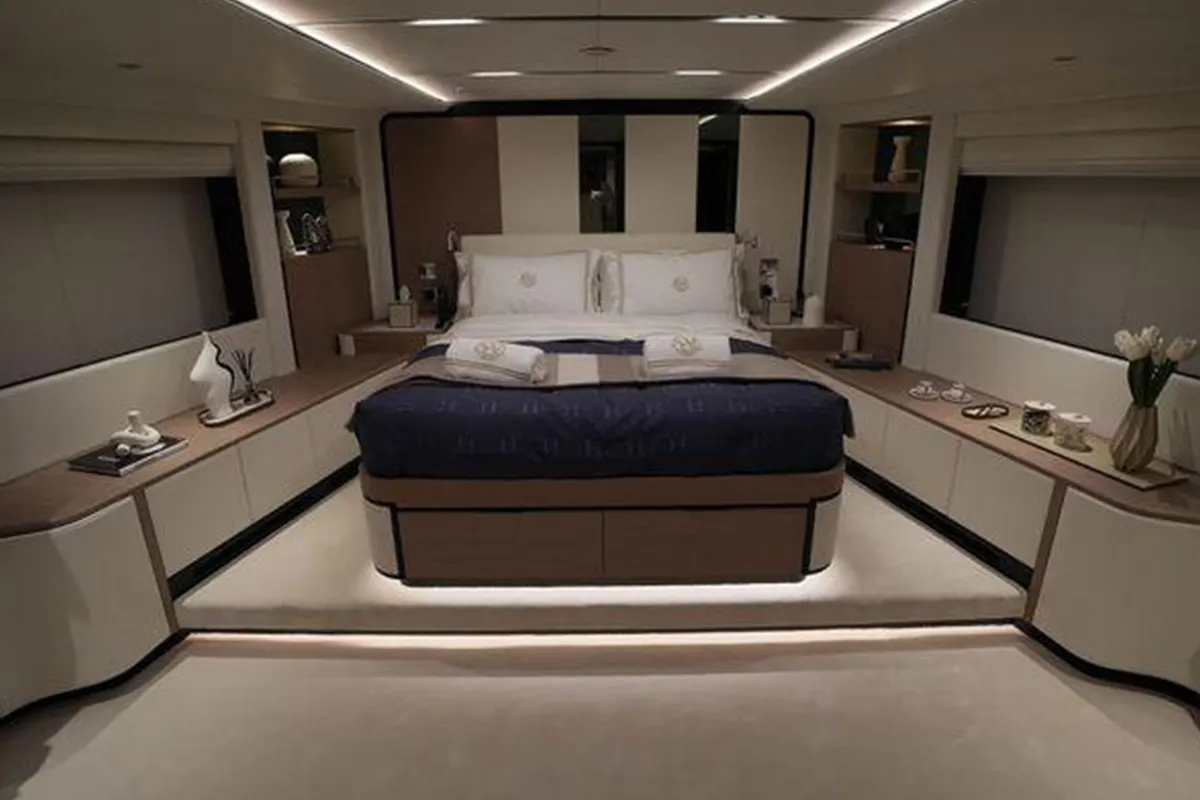 Majesty-120_0014_img35_result