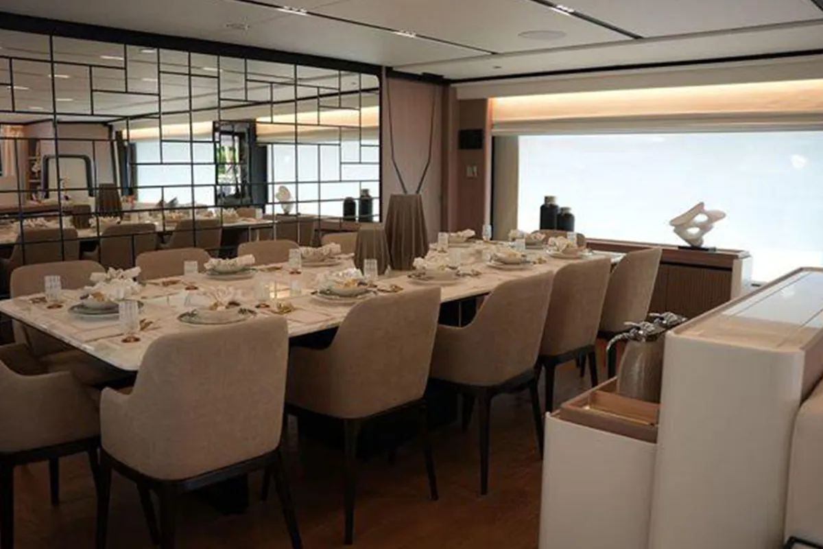 Majesty-120_0020_img30_result