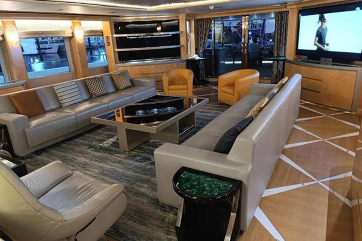 Majesty-155_0021_img38_result