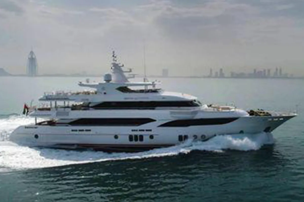 Majesty-155_0027_img16_result