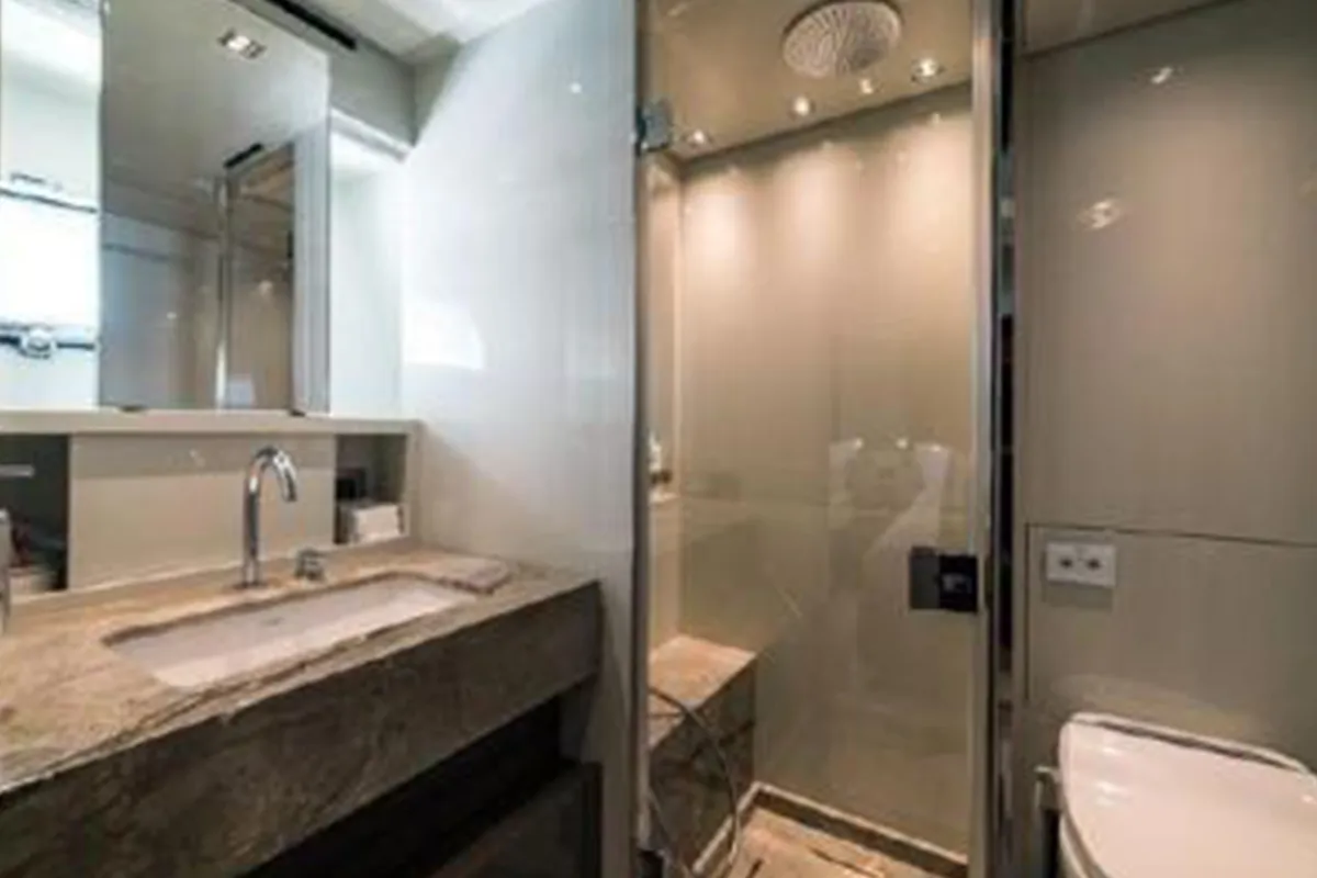 Sanlorenzo-SX88_0003_img48_result