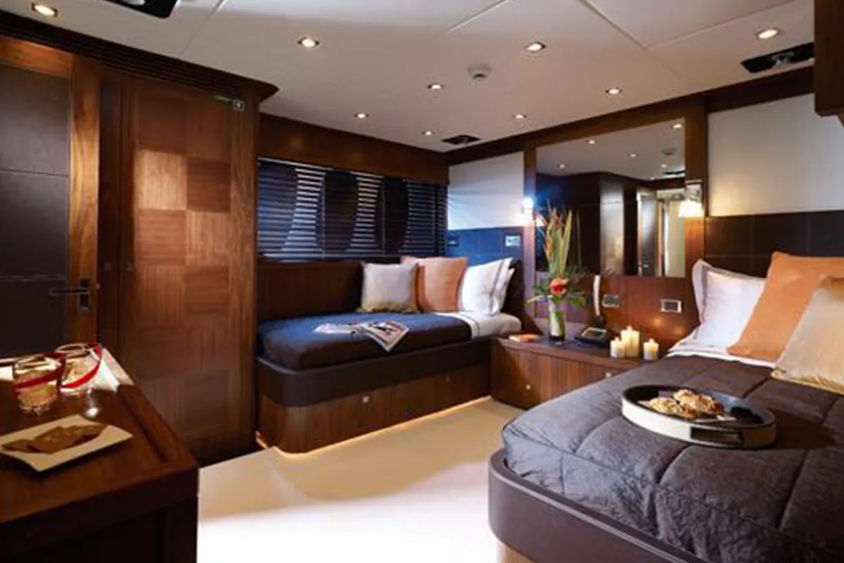 Sunseeker-37_0016_img49_result