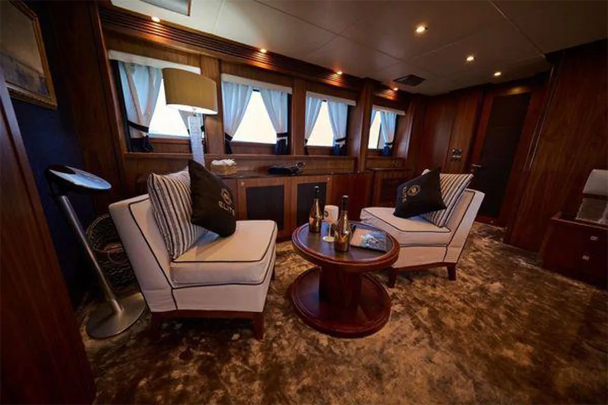 Sunseeker-40_0002_img52_result