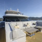 Benetti Fast 125 - Interior Salon