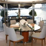 Azimut 98 Leonardo - Main Deck