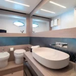 Pershing X8 2022 - Kitchen Galley