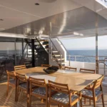 BEE Explorer Yacht - Interior Salon