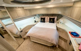 2004 Sunseeker Predator 95 - Master Cabin